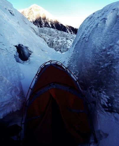 The day after the storm, at 4470m, and waking up in a crevice. Credit : Jost Kobusch